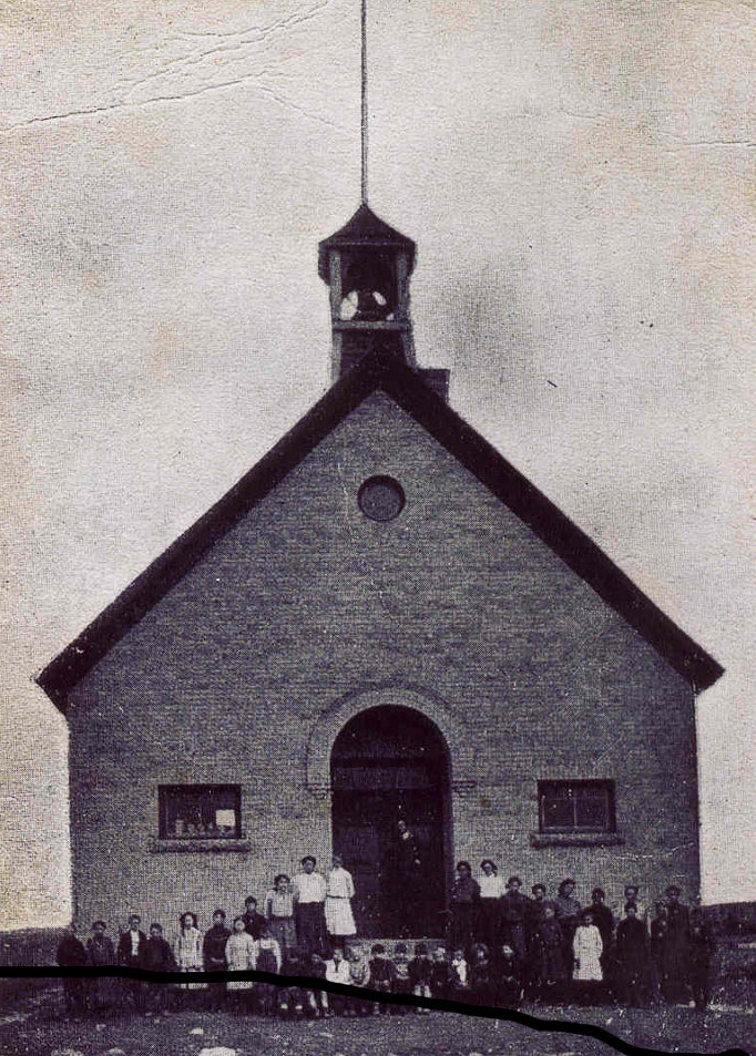 The original Carlsville School in about 1895. Courtesy of the Egg Harbor Historical Society. 