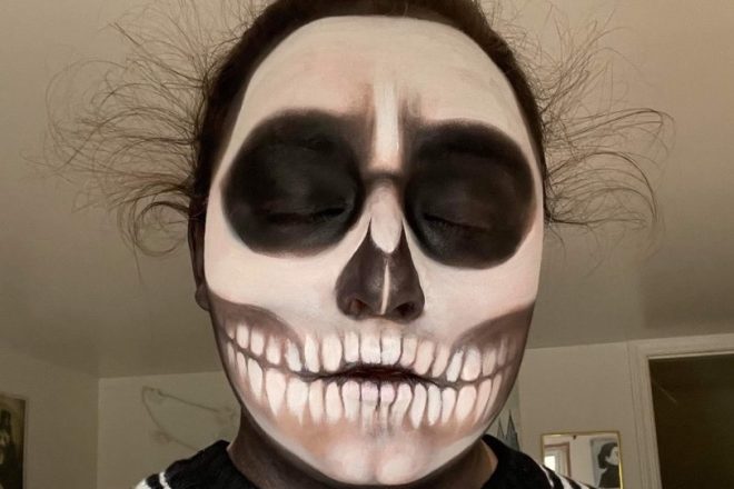 Stedord At accelerere granske Better Off Dead: Halloween Makeup Tutorial - Door County Pulse